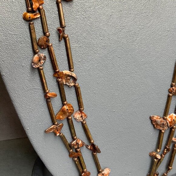 Vintage Triple Strand Necklace 38 In Copper Brown Shell Metal Beads MOP Retro - Picture 3 of 9